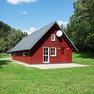 & - Base Camp Medvedin , Szpindlerowy Młyn Czechy