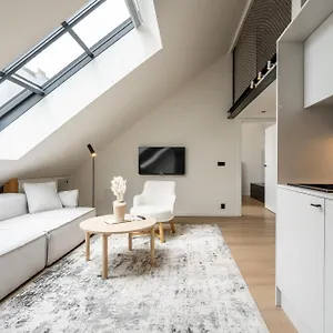  Aparthotel Honest Karlin