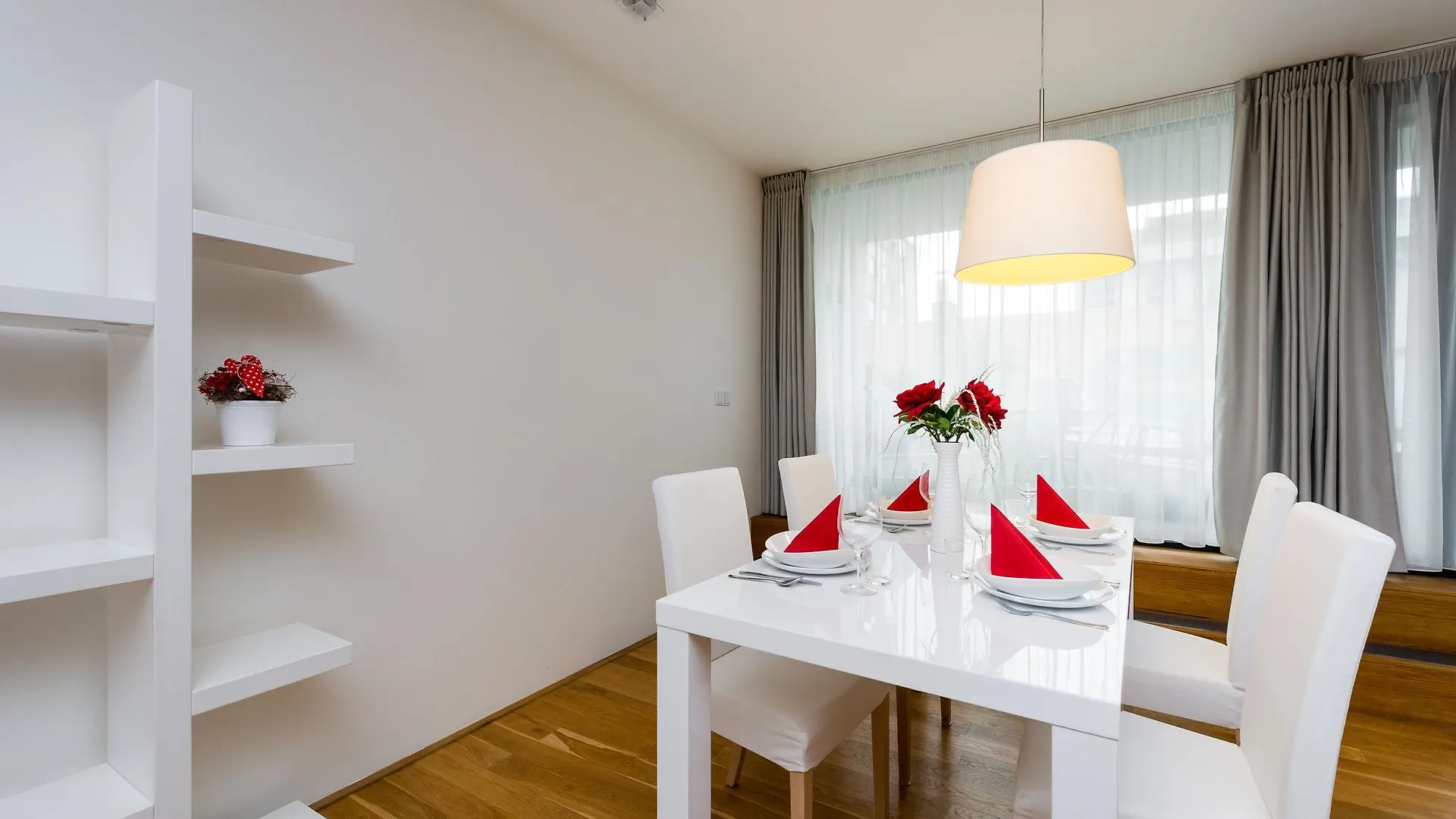 EMPIRENT Karlin Apartments Prag Tschechische Republik